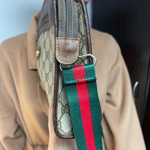 Authentic Gucci vintage GG canvas crossbody bag 97.01.037 (Q193) - Picture 6 of 16